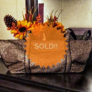 ‼️MAKE OFFER‼️Victoria Secret Tote 👜